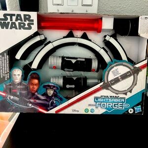 NIB NEW Star Wars Lightsaber Forge Toy light saber